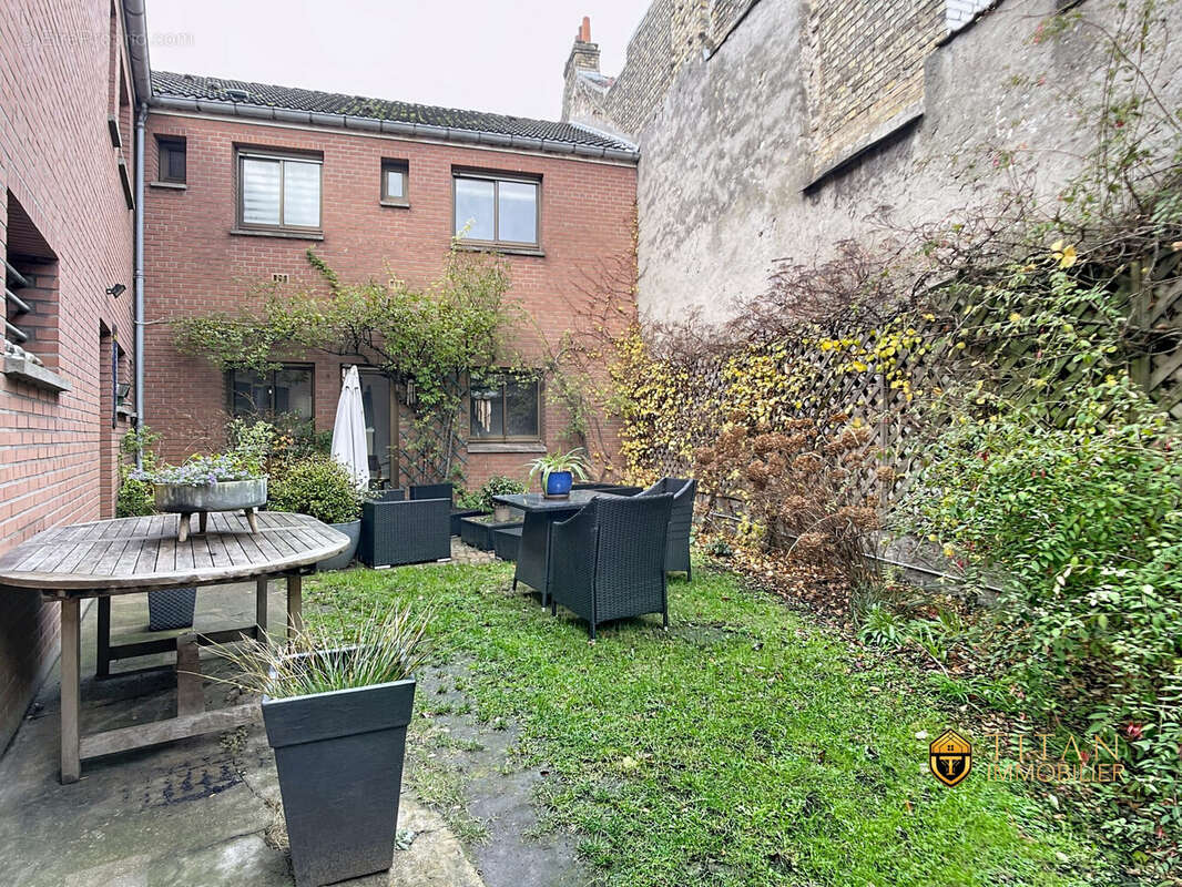 Immeuble Saint-Pol-sur-mer - Titan Immobilier - Appartement à FORT-MARDYCK