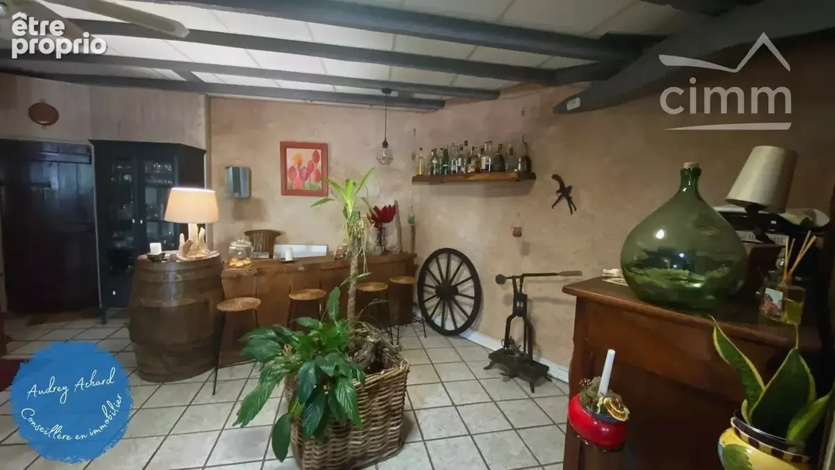 Maison de 230 m2 - Dépendances, bureaux et terrain constructible - photo 5