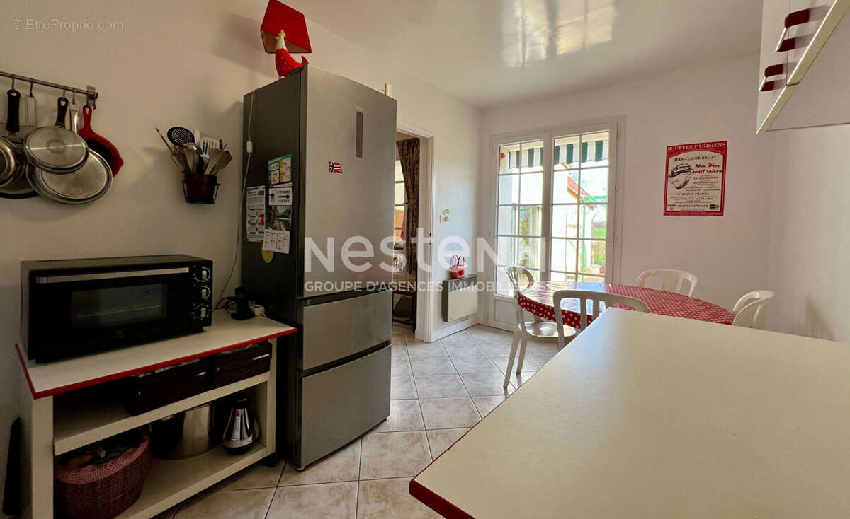 Maison à AULNOIS-EN-PERTHOIS