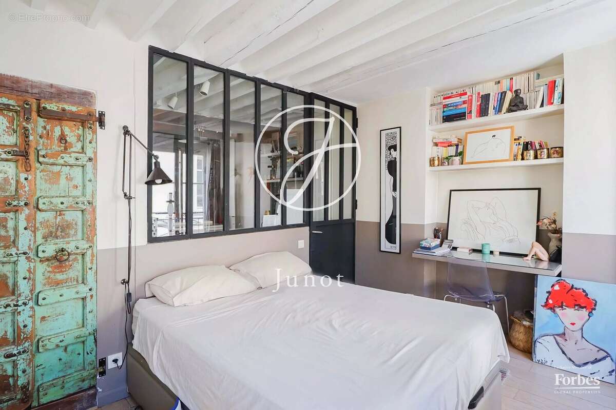 Appartement à PARIS-6E
