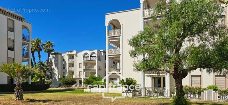 Appartement à SANARY-SUR-MER