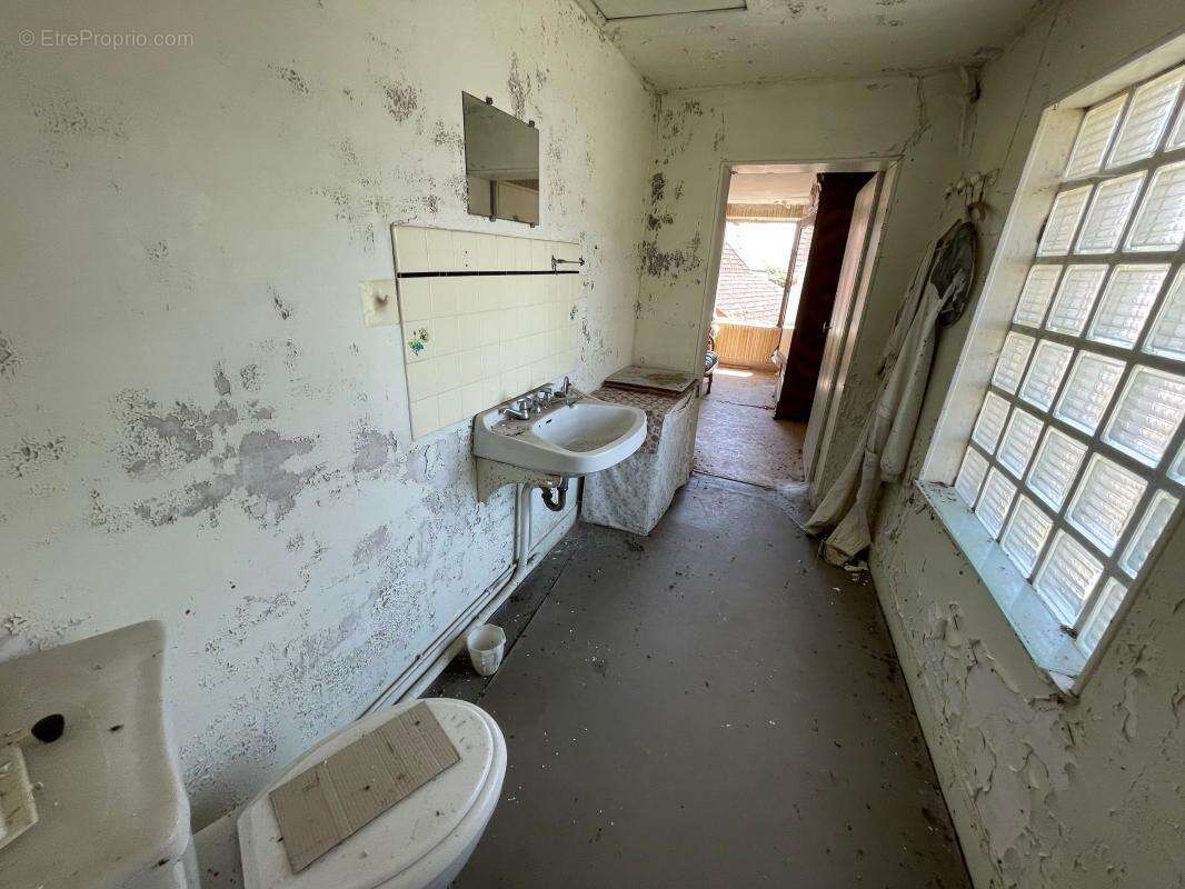 Maison à LIZY-SUR-OURCQ