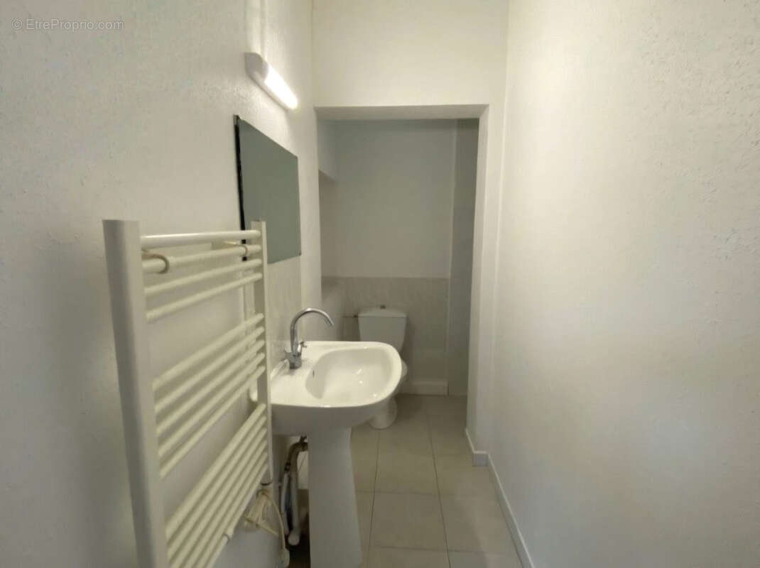 Appartement à LABRUGUIERE