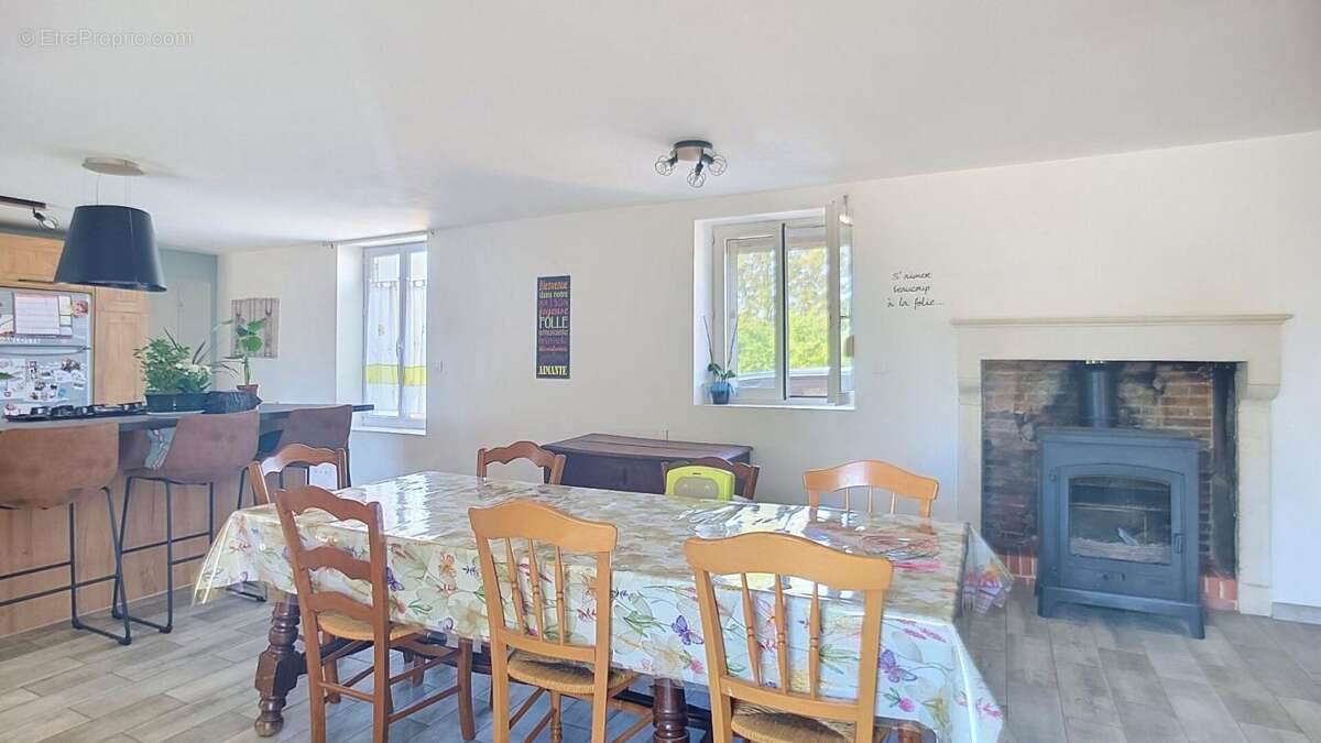 Maison Chauvigny 4 pièce(s) 132 m2 - photo 4