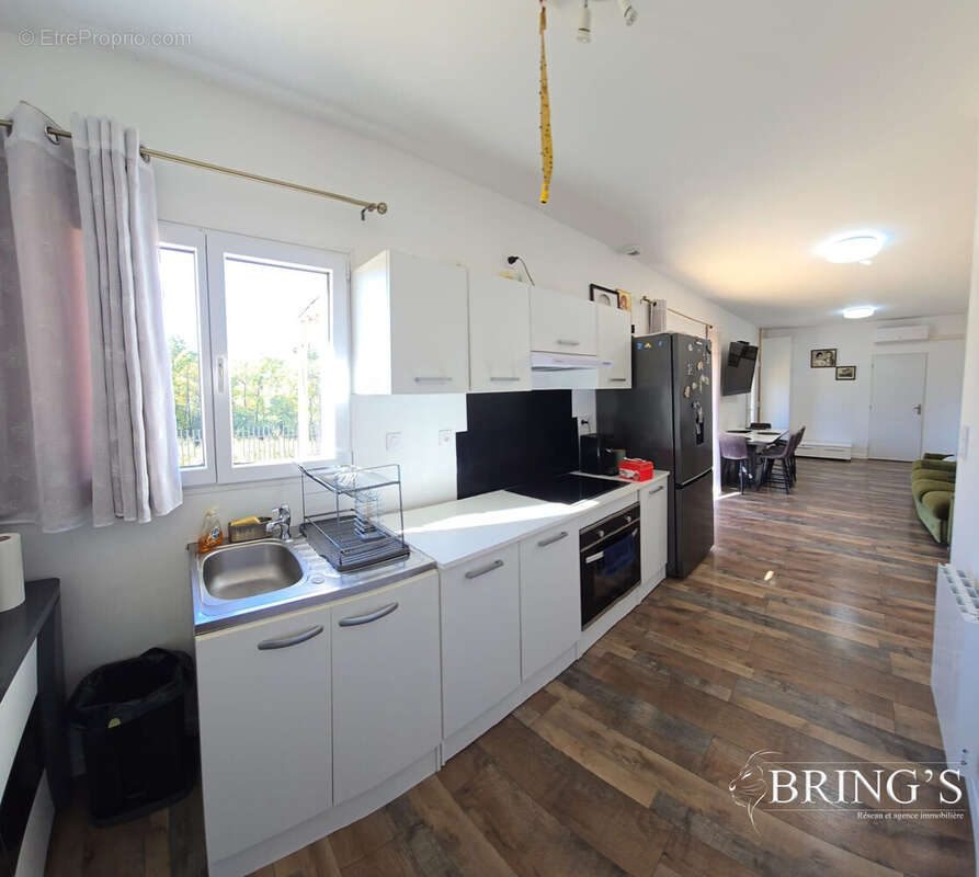 Maison à MONTESQUIEU