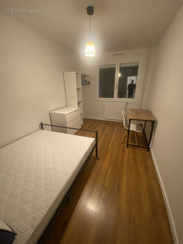 Appartement avec balcon à acheter à Villeurbanne (69) - photo 4