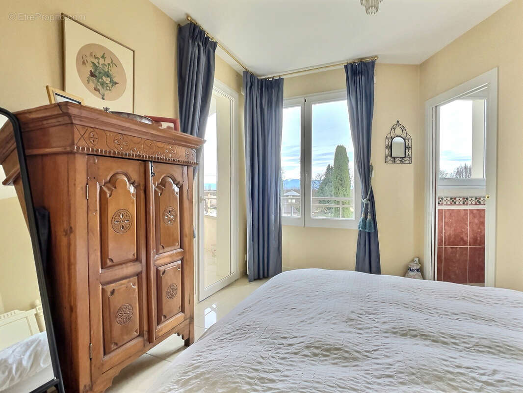 Appartement à DIVONNE-LES-BAINS