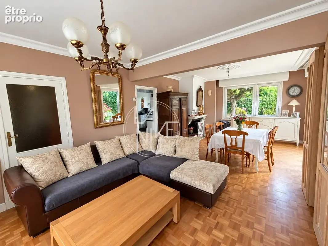 Maison individuelle avec jardin, garage et stationnement privatif - photo 3