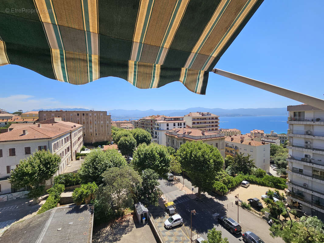 AJACCIO Casone - F5 141m2 Cours Général Leclerc - photo 23