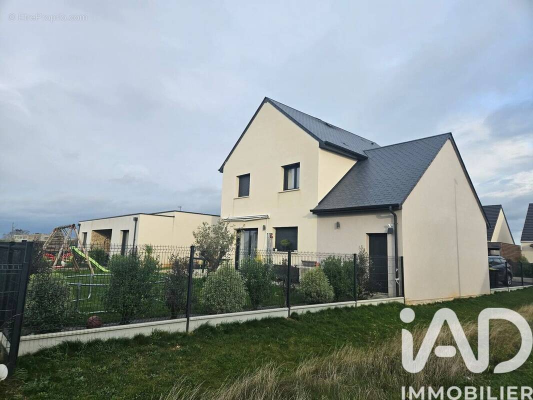 Photo 1 - Maison à BRETTEVILLE-SUR-LAIZE