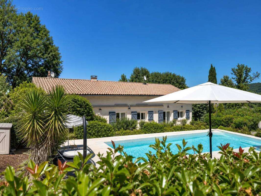 Maison de 8 pièces de 190 m² à La Bastide-de-Besplas - photo 12