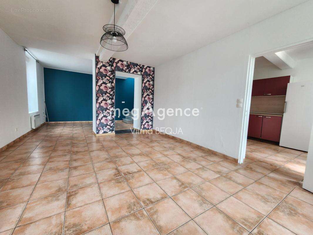 Maison à FONTAINE-LA-GAILLARDE