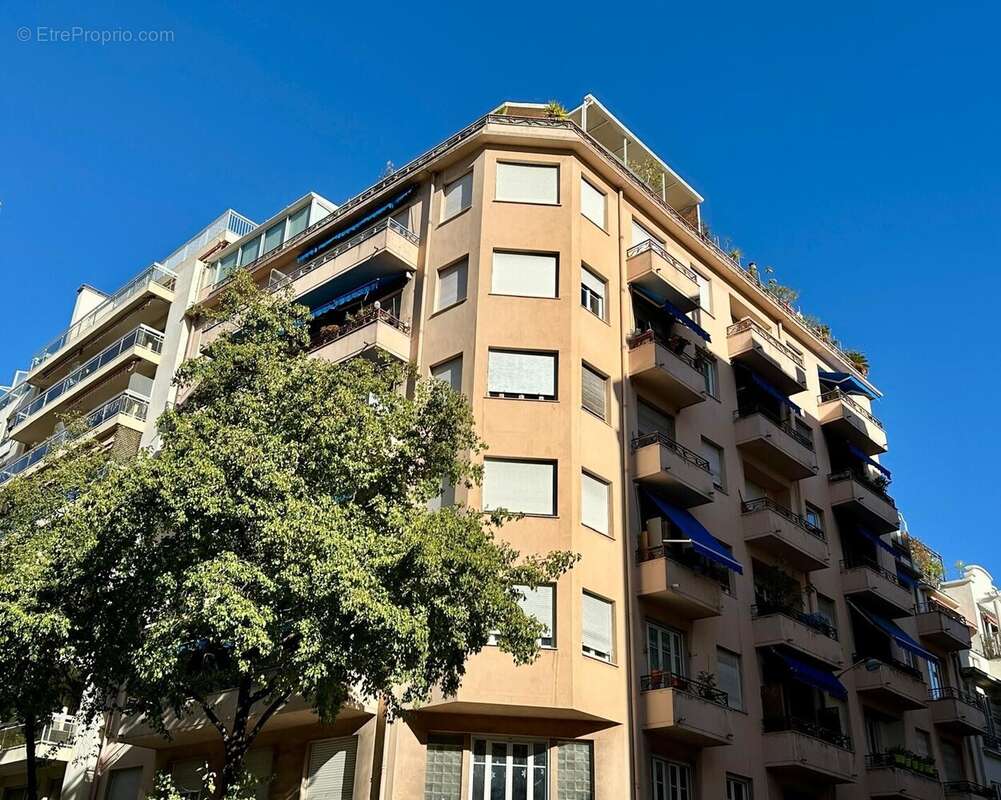 Appartement à NICE