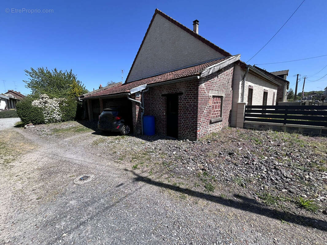 Maison à LIEZ