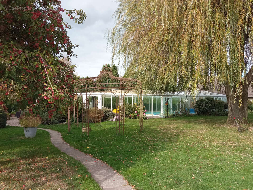 Maison à LE NEUBOURG