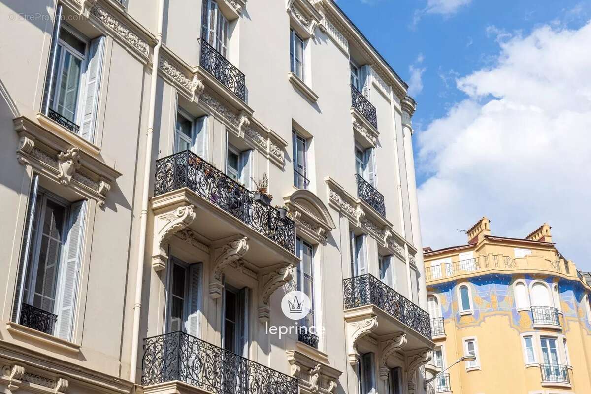 Appartement à NICE