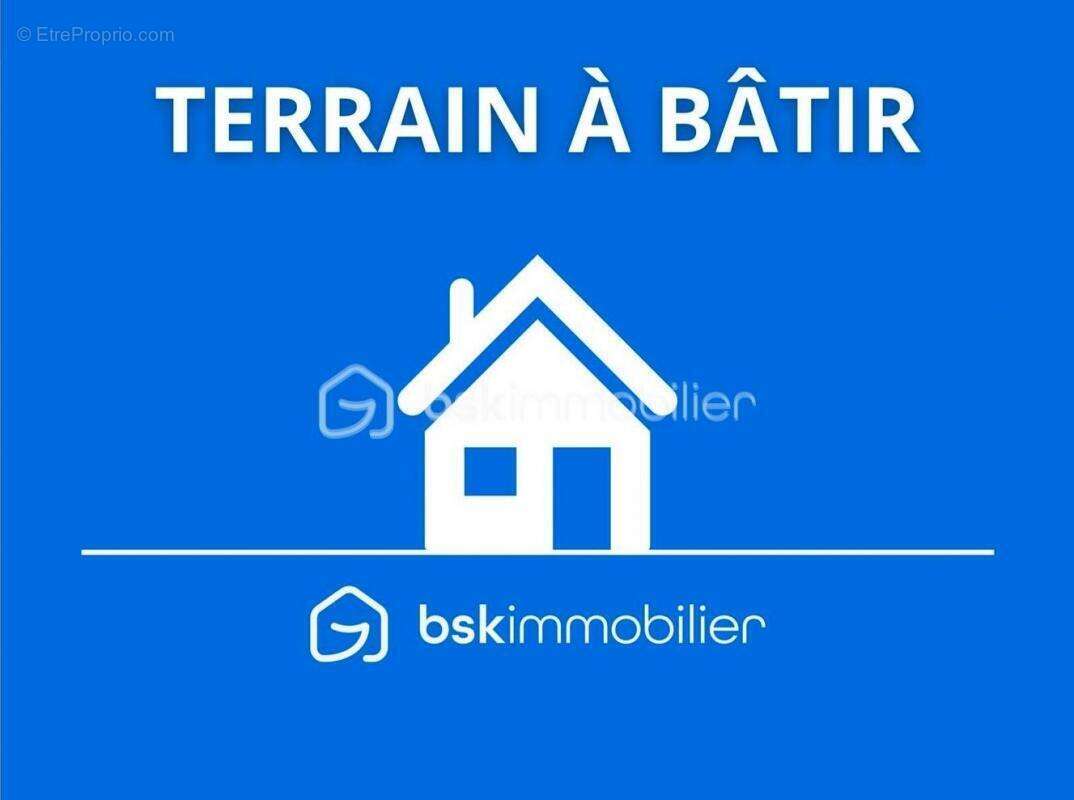 Terrain à COURNONTERRAL