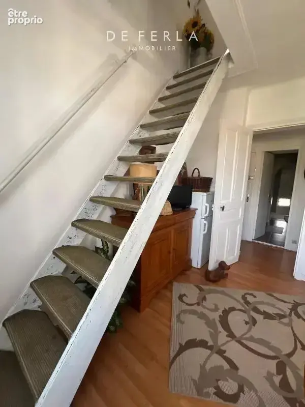Superbe duplex dernier étage avec jardin et vue incroyable en plein centre - photo 6