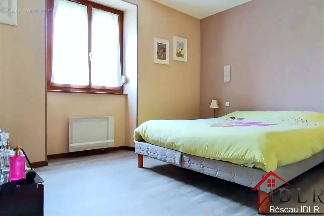 Maison à BRIAUCOURT