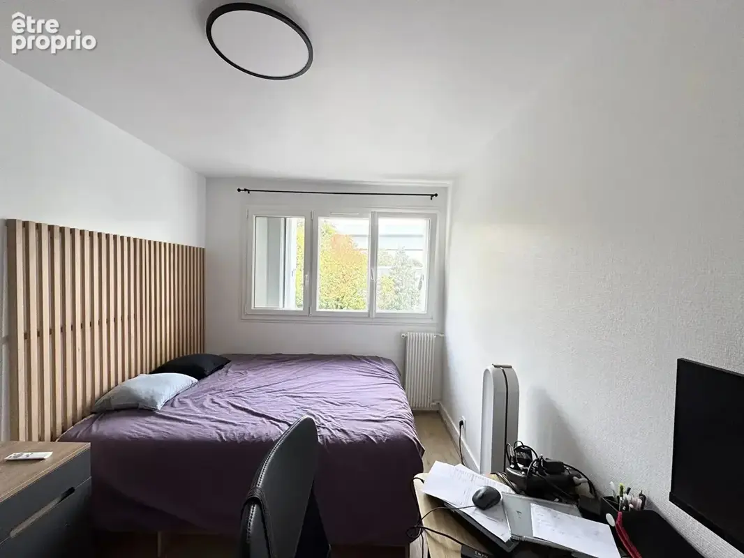 Appartement De 78,40m2 Rénové Avec Jardin, Proche Lycée International Et Collège Des Hauts Grillets - photo 5
