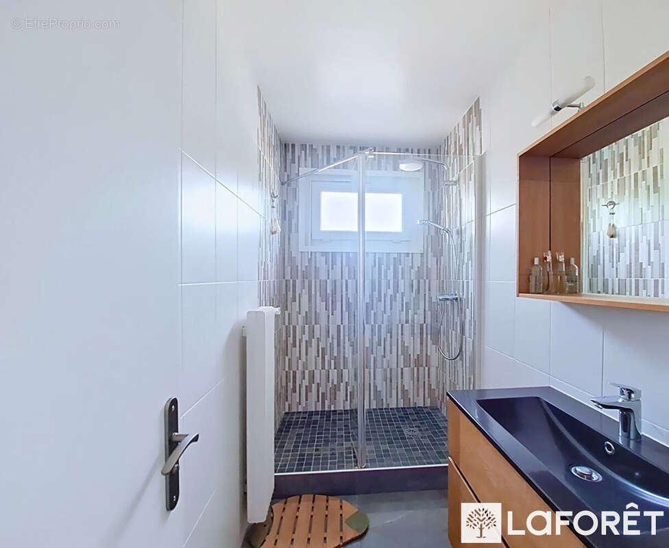Appartement à VILLIERS-SUR-MARNE