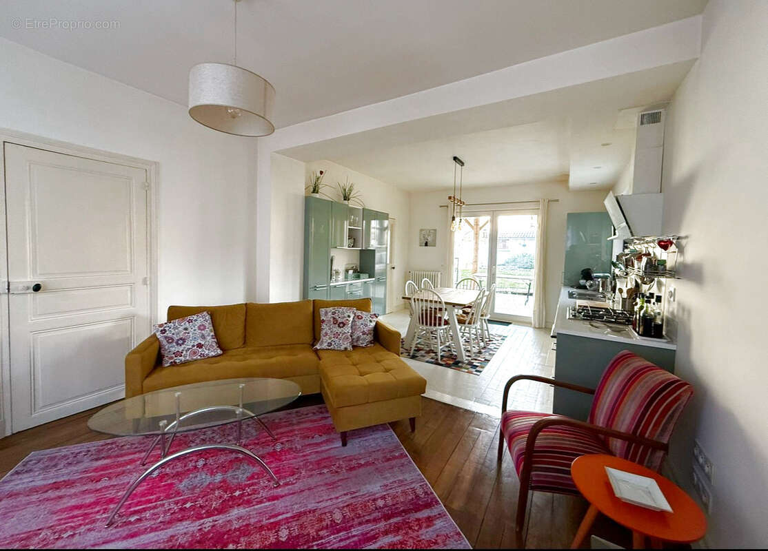 Maison à REBAIS