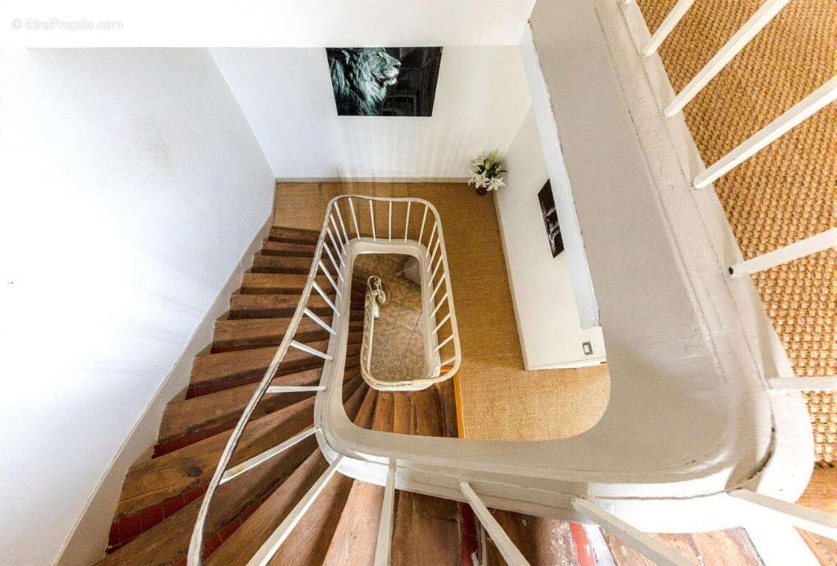 Maison 8 pièces de 235 m² habitables avec jardin et garage à vendre à Triel sur Seine (78) - photo 18