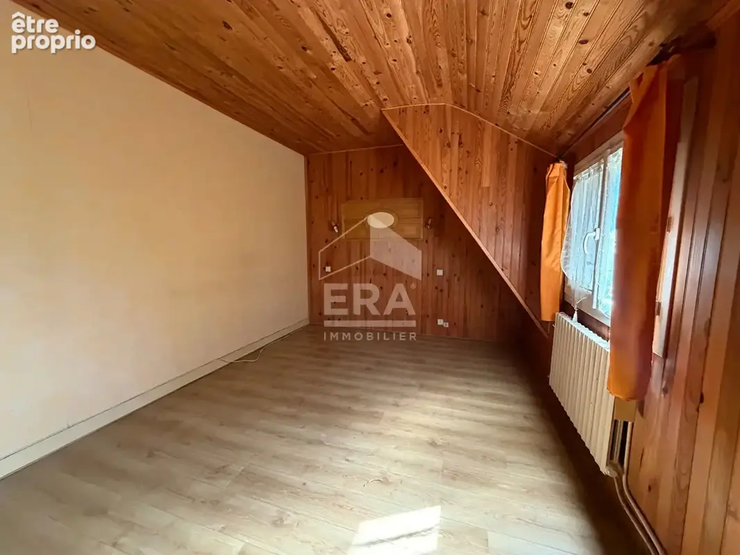 A Magné, belle maison familiale de 133 m² sur terrain clos et arboré - photo 7