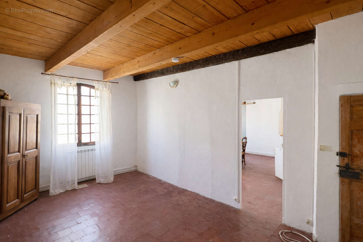 Appartement à BARJOLS