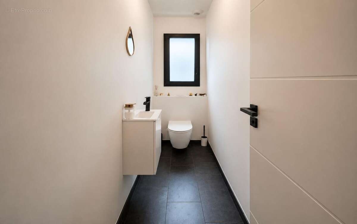 À vendre – Maison contemporaine de 161 m² – Mouguerre - photo 13