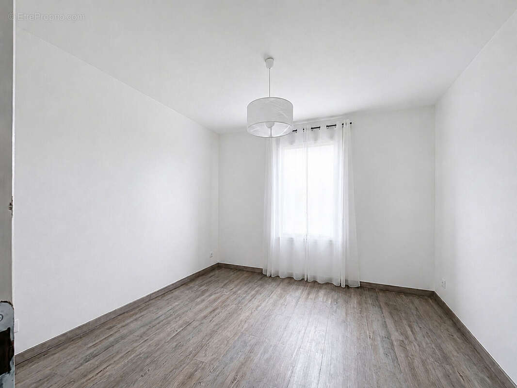 Nouveauté : maison de plain-pied 92m², jardin de 500m² - photo 6
