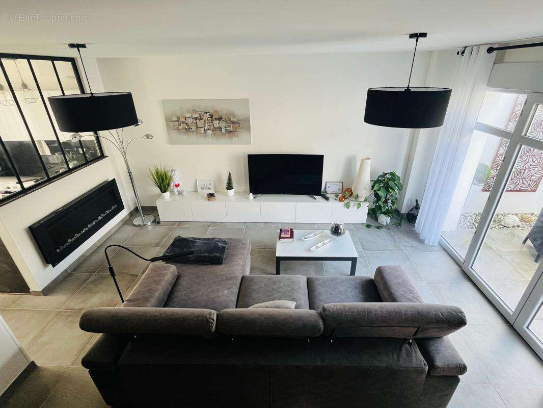 Maison à LA JARNE
