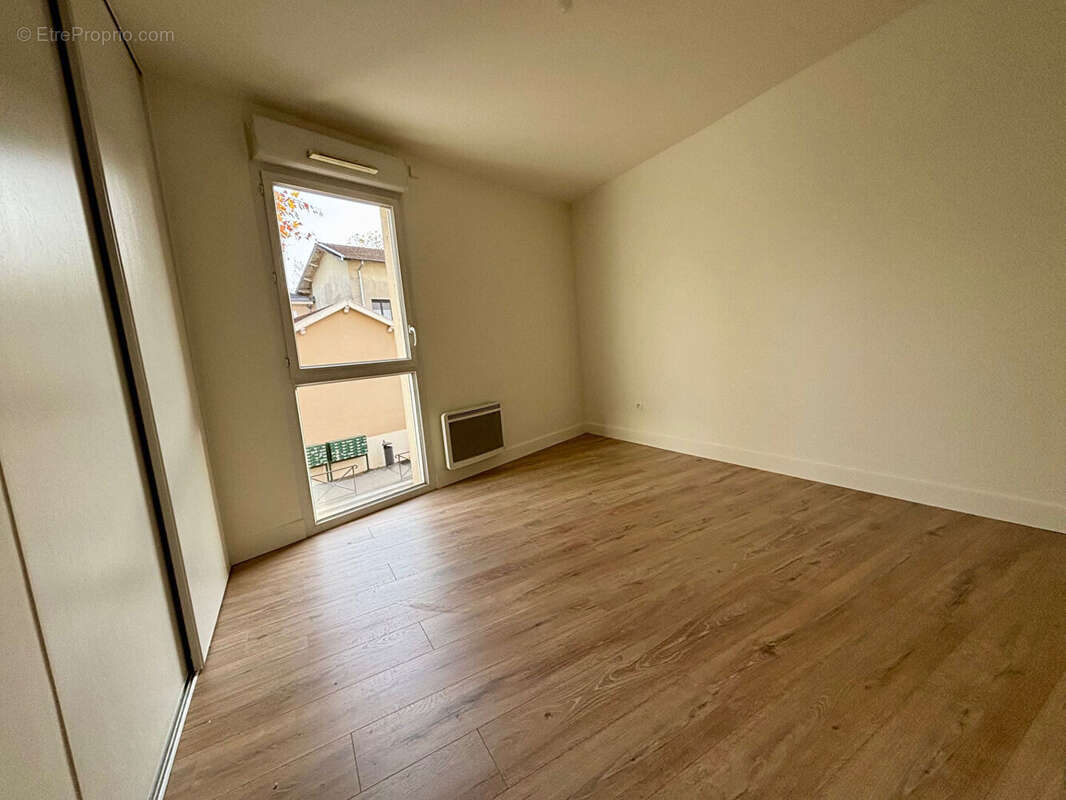 Appartement à TASSIN-LA-DEMI-LUNE