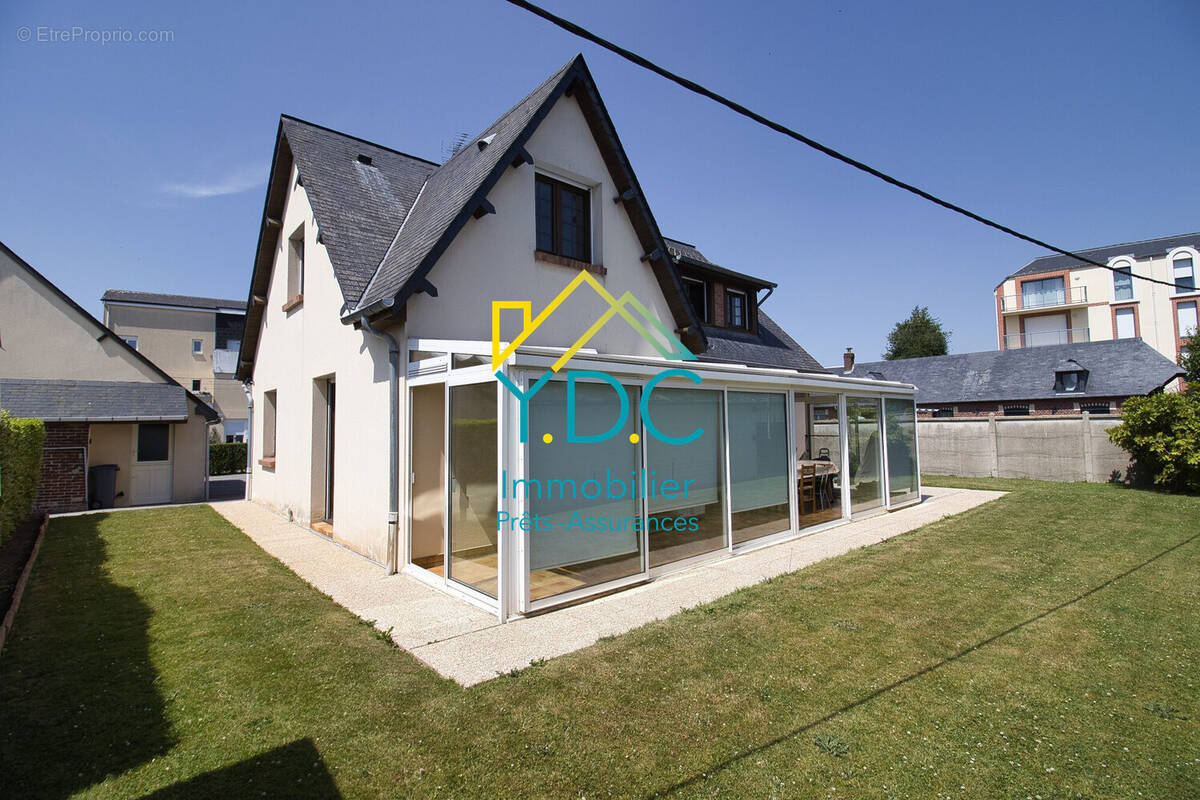 Maison à YVETOT
