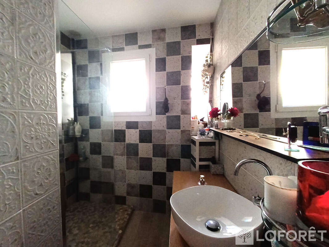 Maison à COLOMBIERS