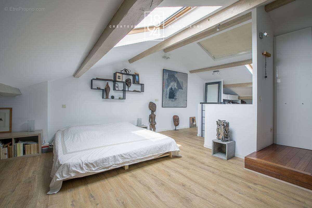 Appartement à MARSEILLE-8E