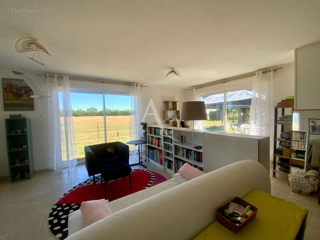 Maison Champagnolles 4 pièce(s) 98.5 m2 - photo 16