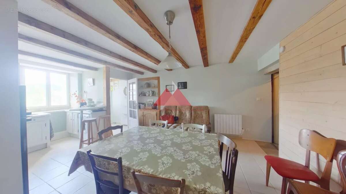 Maison à COISERETTE