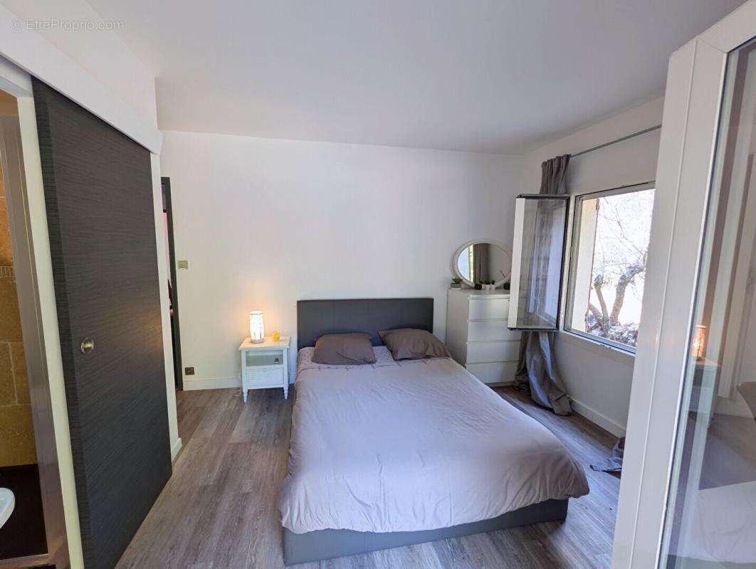 Maison 171 m² à Villecroze  - photo 10
