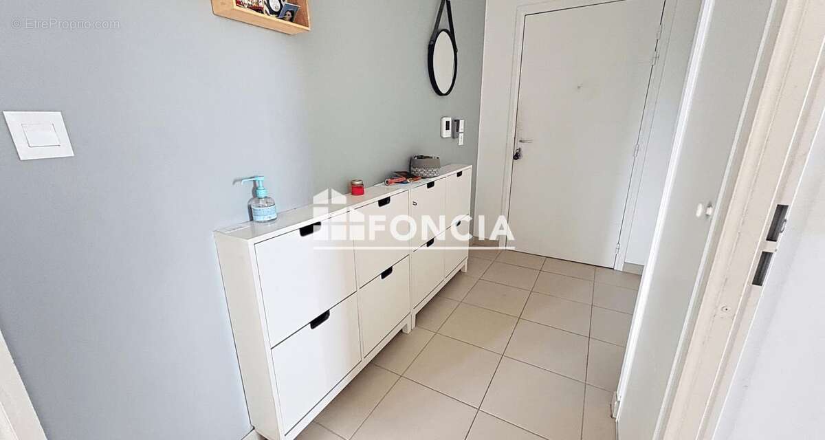 Appartement à FRESNES
