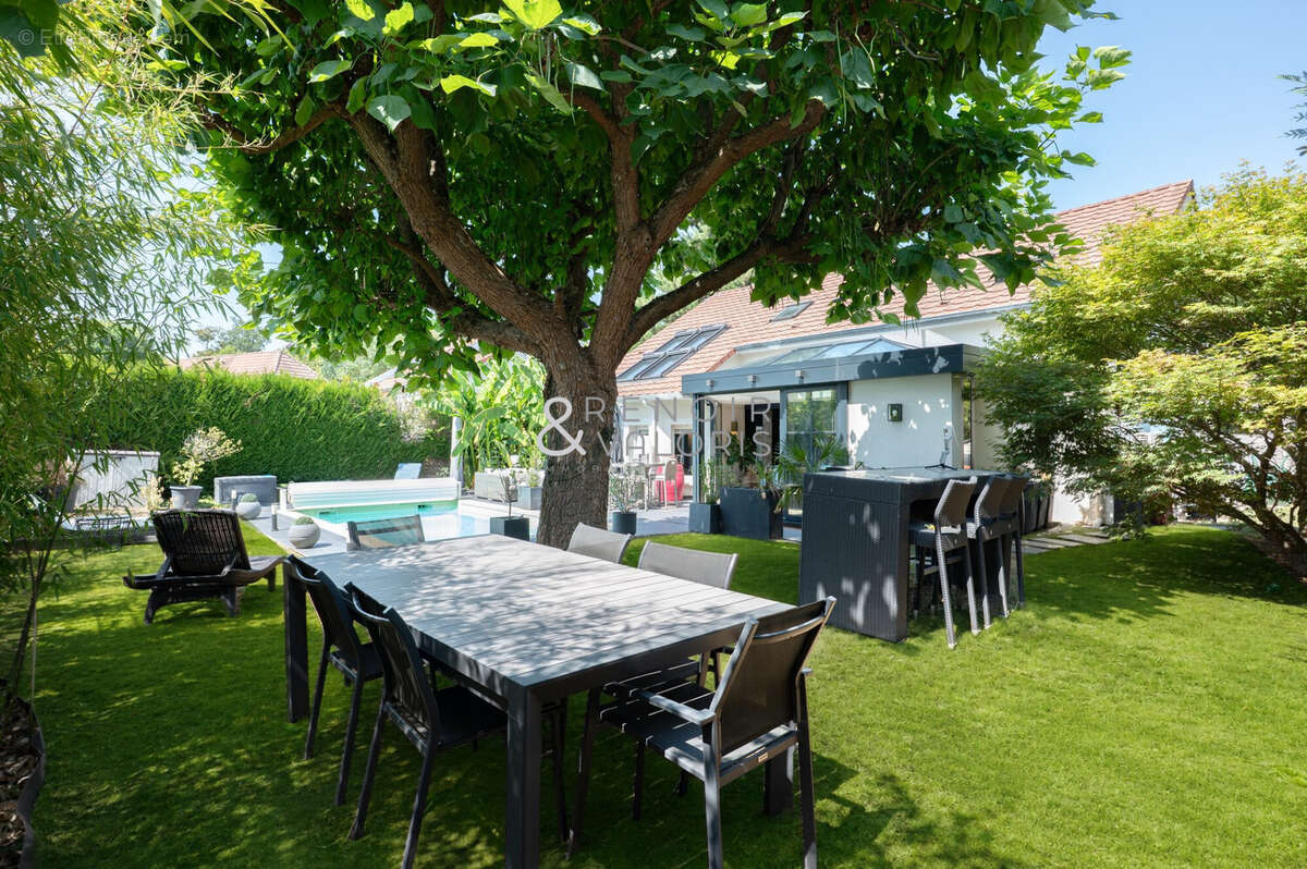 Maison 170 m² à Richardmenil  - photo 2