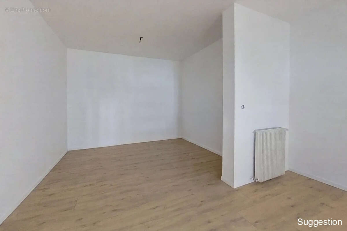 HYPER CENTRE AGEN – Appartement 115 m² entièrement rénové – 3 chambres – Petite copropriété - photo 6