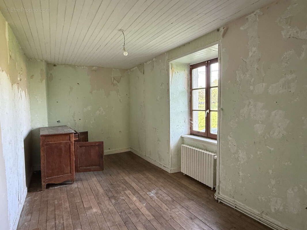 Maison à PERPEZAC-LE-NOIR