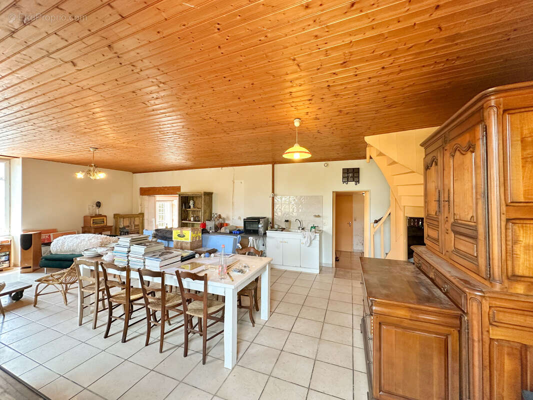 Maison à SAINT-ANDRE-DE-LIDON