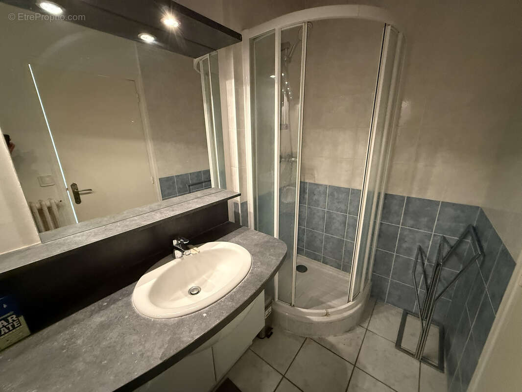 Appartement à SAINT-SEBASTIEN-SUR-LOIRE