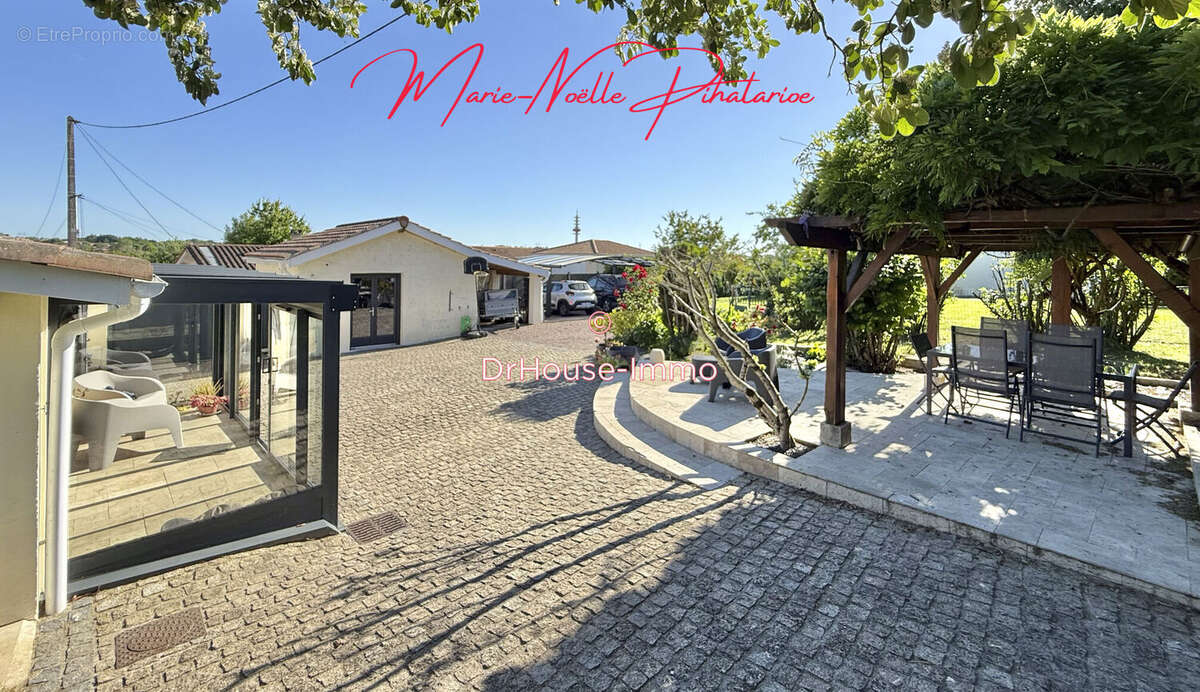 Maison à ARTIGUES-PRES-BORDEAUX