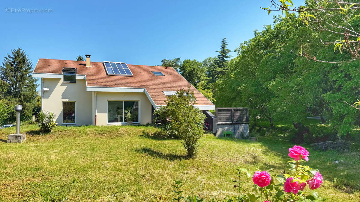 Maison à RENAGE