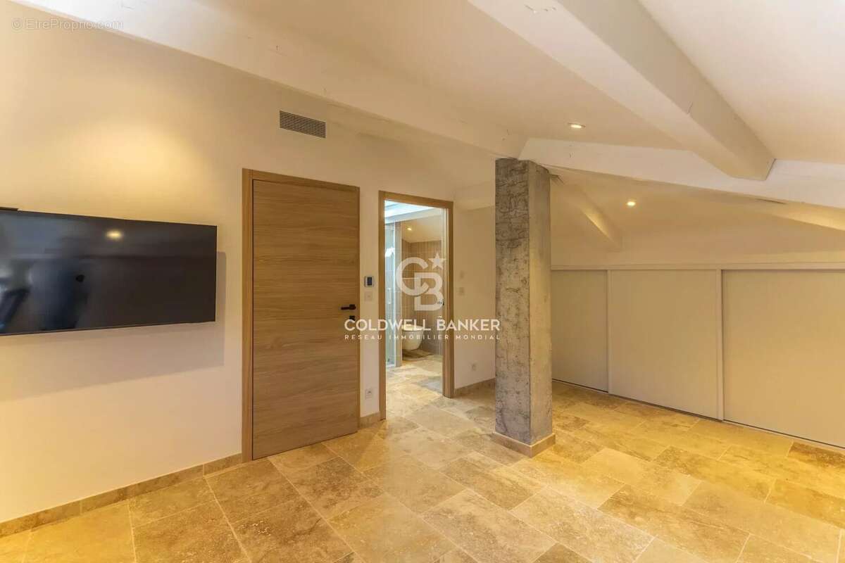 Appartement à CALVI