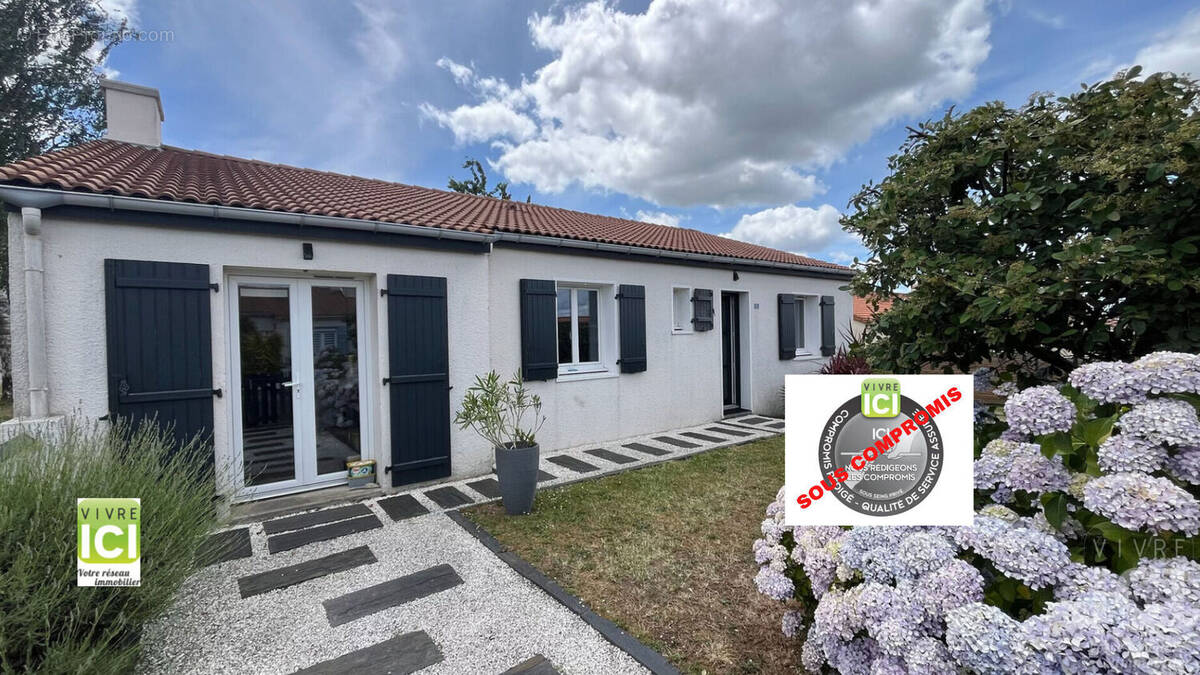 Maison à LA CHAPELLE-BASSE-MER