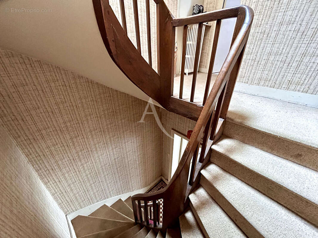 Maison à MONTRICHARD